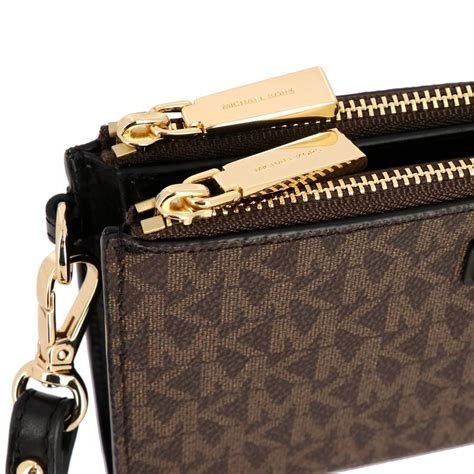 michael kors patent wallet|Michael Kors discontinued wallets.